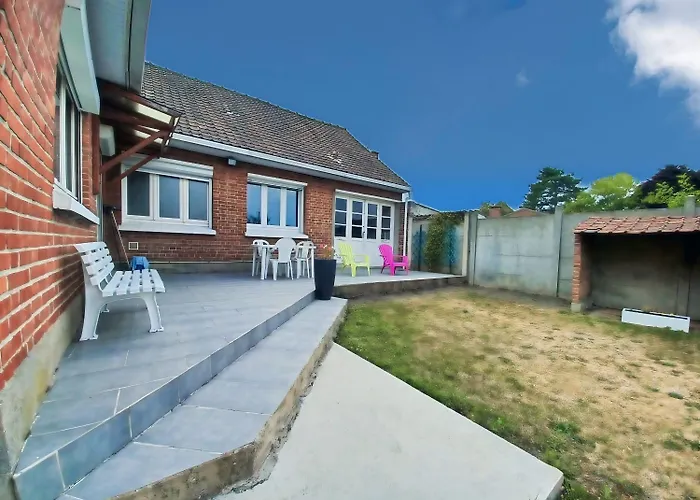 L'escapade Carvinoise, Parking, Jardin, Au Calme Hébergement de vacances Carvin